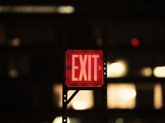 Dinas Damkar Pasaman Evakuasi Longsor di Terminal